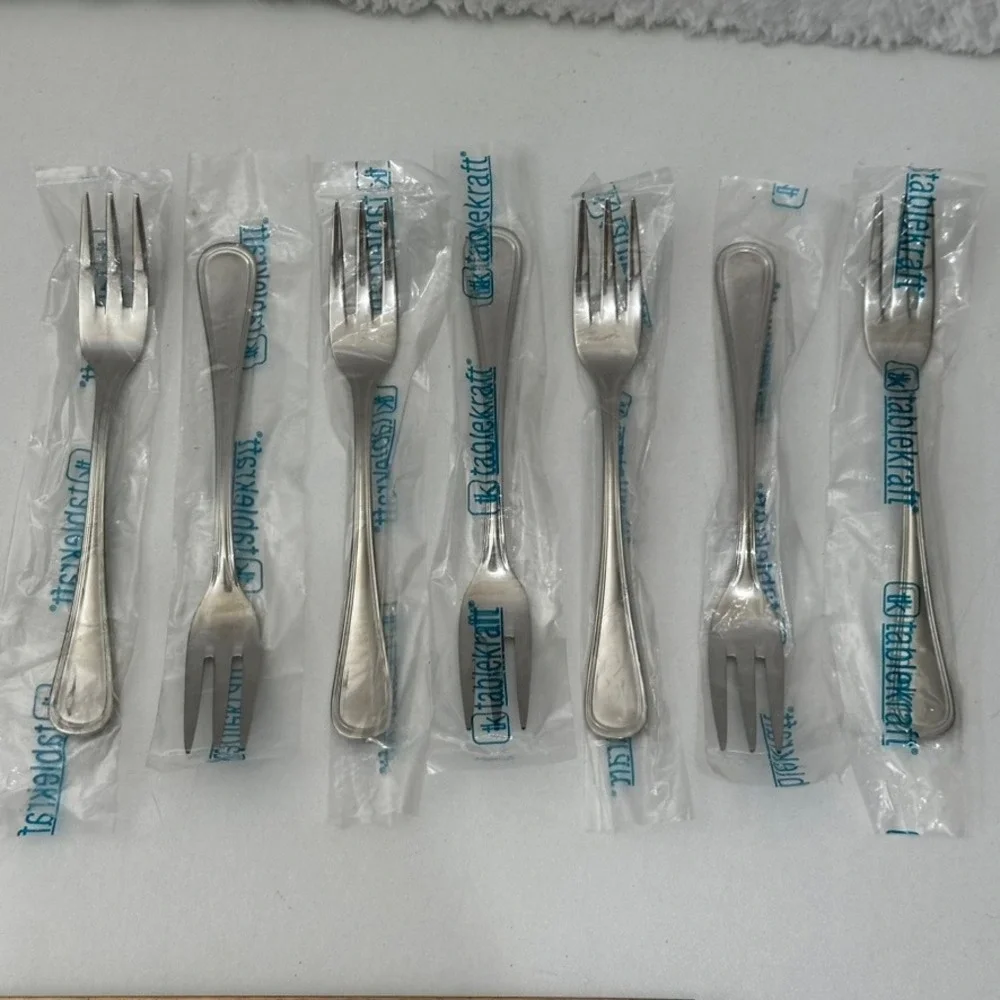 Tablekraft Stainless Steel Pastry Cake Dessert Forks Set of 7 3-Tine